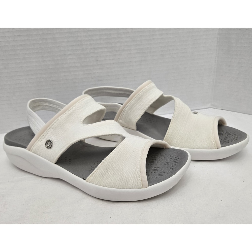 Bzees Women's Cleo Washable Slingback Sandals White